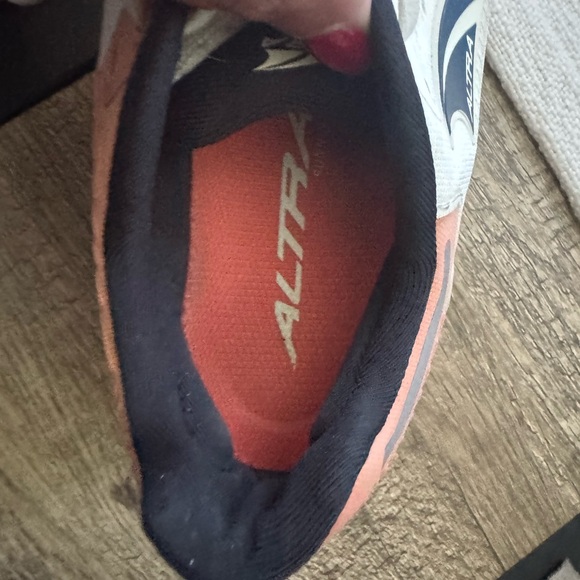 Altra Cream and Coral Athletic Shoes - Picture 3 of 5